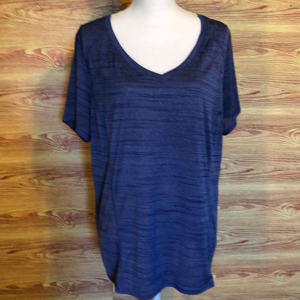 Lane Bryant Livi sport shirt size 14/16